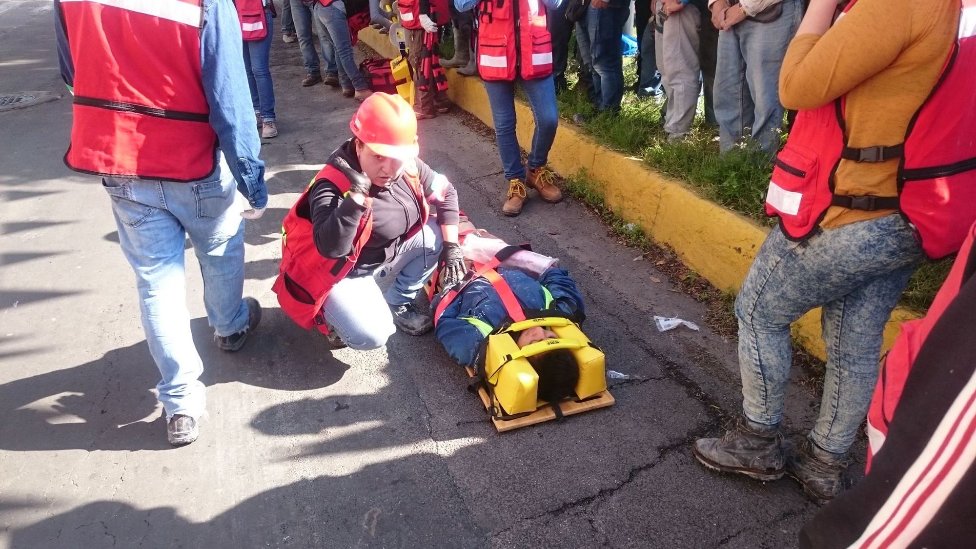 Ejercicio de búsqueda y rescate en estructura